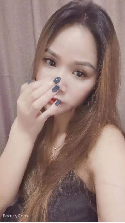 颜值还不错，服务也还行