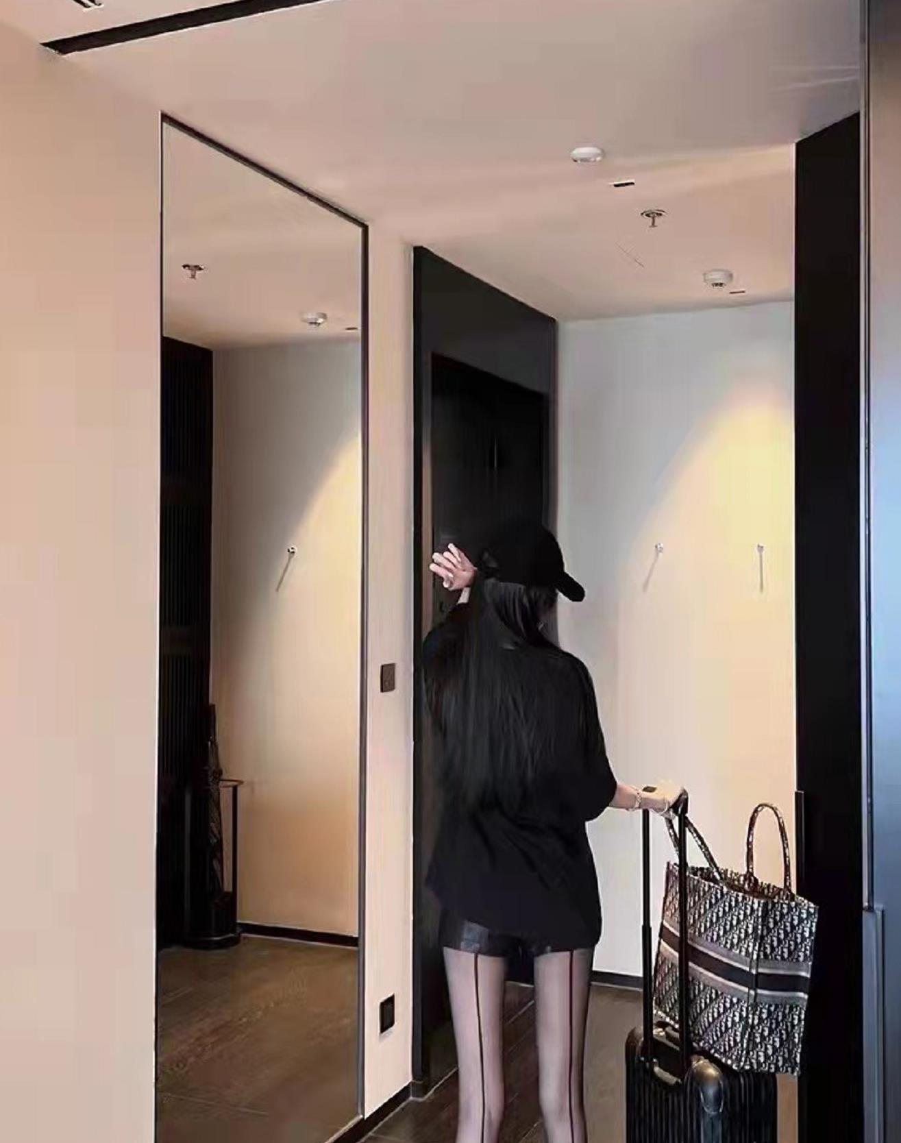 长宁区颜值纯情的舒冉